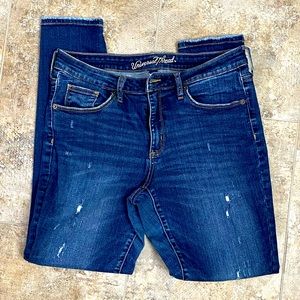 Universal Thread Mid-rise Skinny Jeans - Size 10